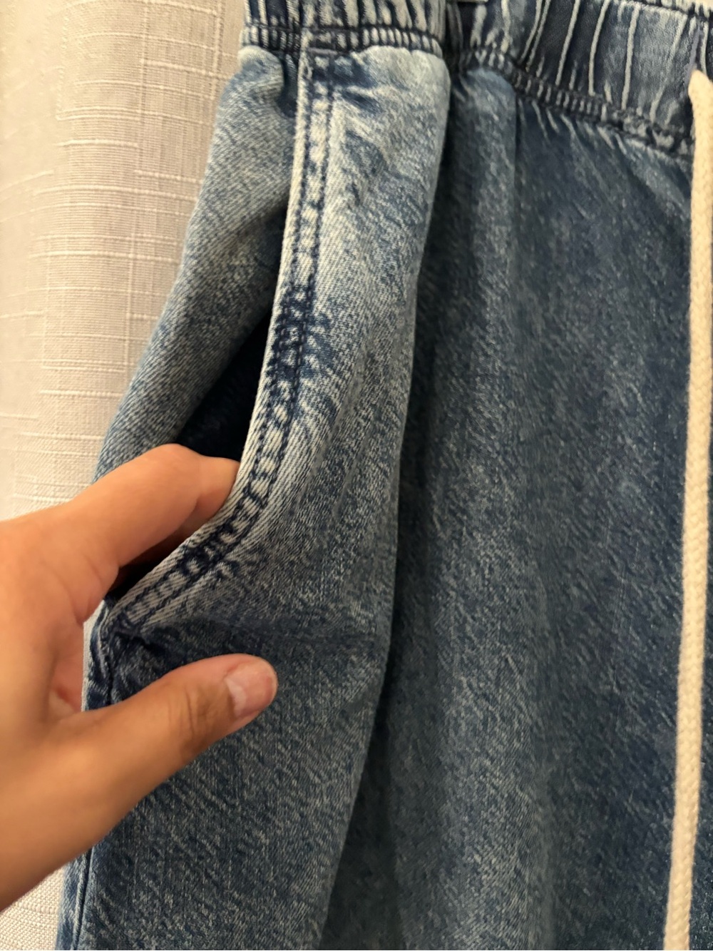 Pilcro Light Blue Wide-Leg Drawstring Jeans with Washed Finish - Picture 5 of 10